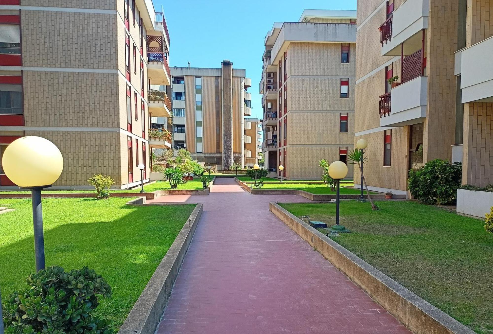 Jitaku Maine Appartement Cagliari Buitenkant foto